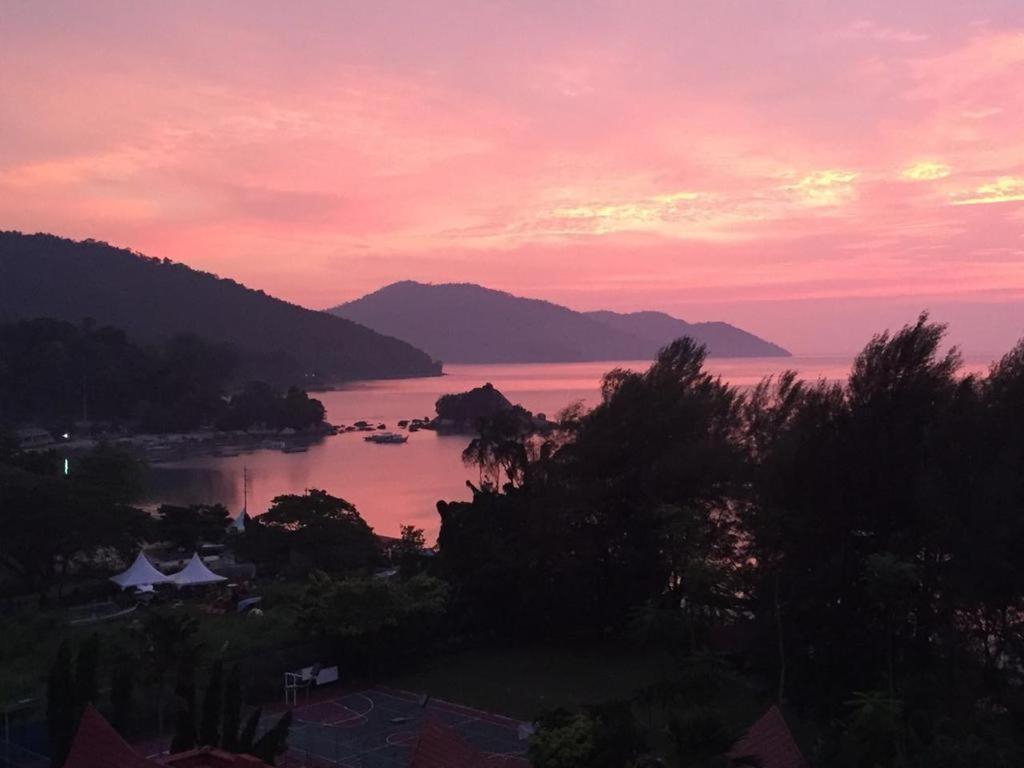 Shamrock Seaview 11 Villa Batu Feringgi Bagian luar foto